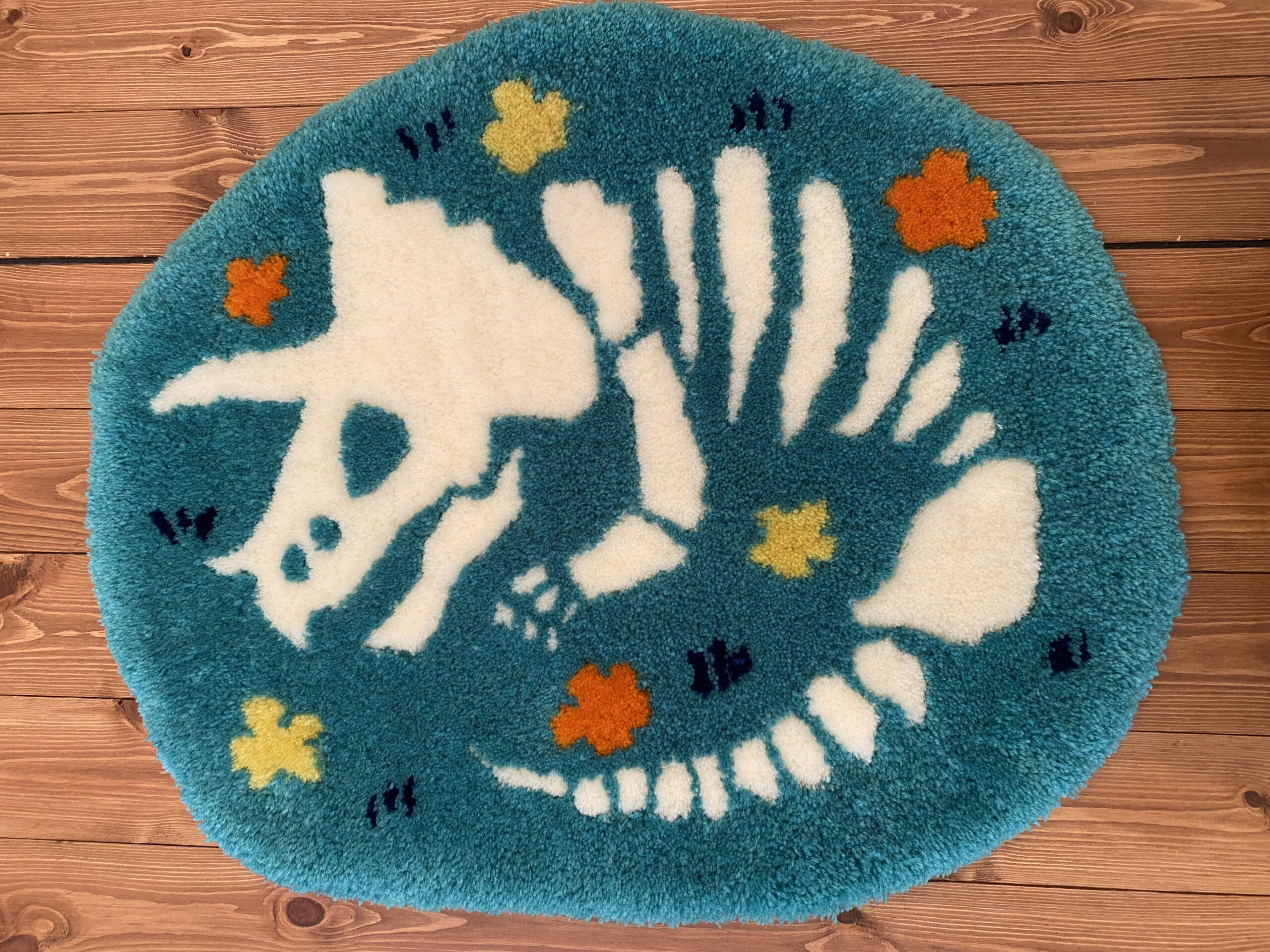 tufting-rug-dinosaur-skeleton-studiodadada