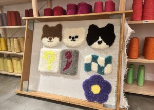 ちびラグプランで制作可能な、タフティングで作られた様々なデザインの作品